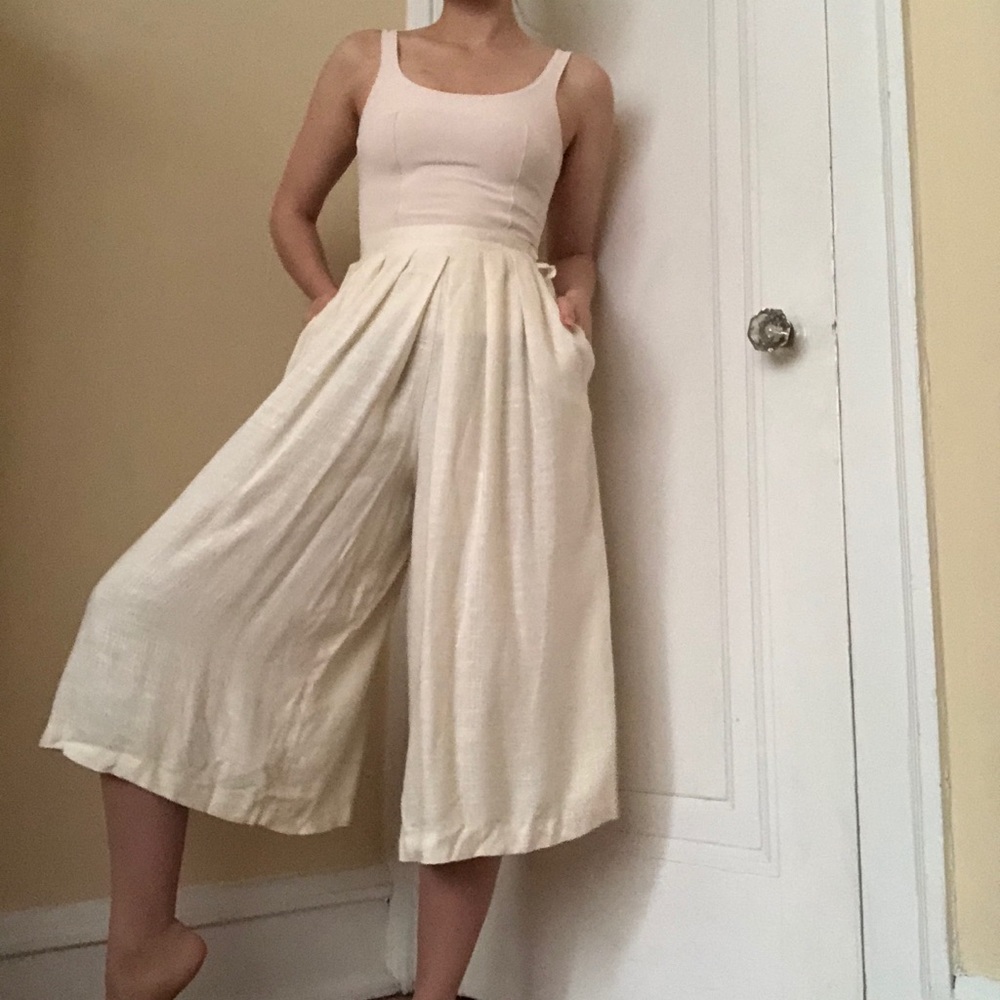 1980’s soft white palazzo pants